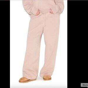 SKIMS Cotton Sweatpants – Cream – XS – Good Condition – Small Stain